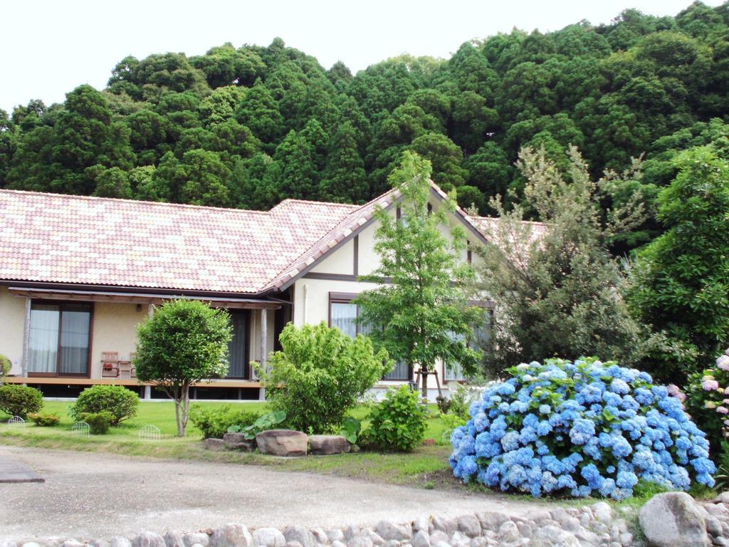 Minshuku Hoshi No Sumika Hotell Shibushi Eksteriør bilde